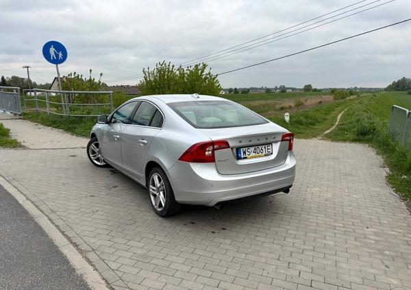 Volvo S60 cena 52000 przebieg: 105000, rok produkcji 2015 z Lubomierz małe 46